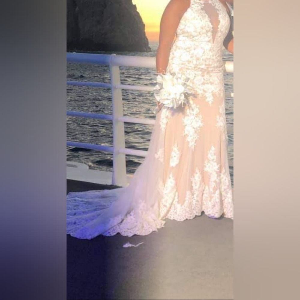 Galina Signature Gown in Ivory/Bisque - Picture 7 of 10